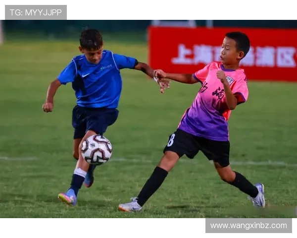 南京足球队与上海足球队赛后分析个人能力的深度对比与启示